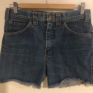 Vintage GWG scrubby cutoffs jeans size 32